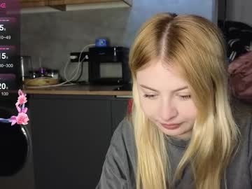 Shy_Blondiee Chaturbate stream image from March 07, 2026