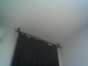 Erjoseillo Chaturbate stream image from March 07, 2026
