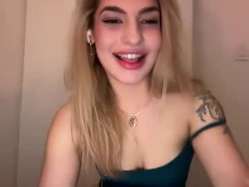 Marialapere Chaturbate stream image from March 08, 2026