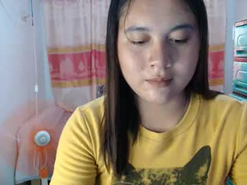 Ursain_Lyn Chaturbate stream image from March 08, 2026