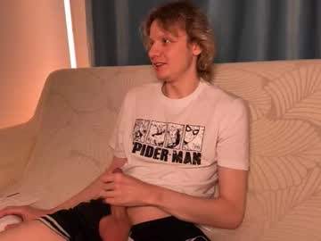 Slimdaze Chaturbate stream image from March 08, 2026