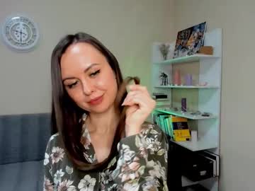 Mariolaa Chaturbate stream image from March 08, 2026