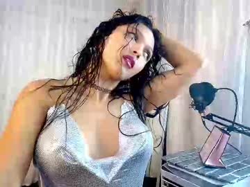Fruttitas Chaturbate stream image from March 08, 2026