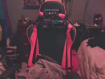 Pupdrz32 Chaturbate stream image from March 08, 2026