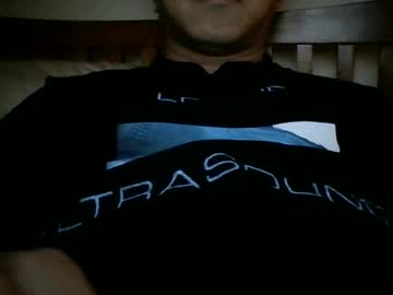 Yutahos0ya Chaturbate stream image from March 08, 2026
