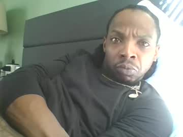 Mikelew40402 Chaturbate stream image from March 08, 2026