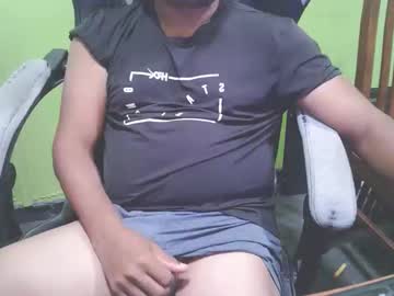 Bigdickguyaux Chaturbate stream image from March 08, 2026