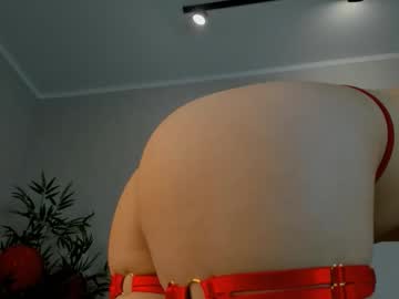 Sweetique Chaturbate stream image from March 08, 2026