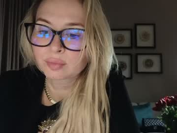 Schoolteach Chaturbate stream image from March 08, 2026