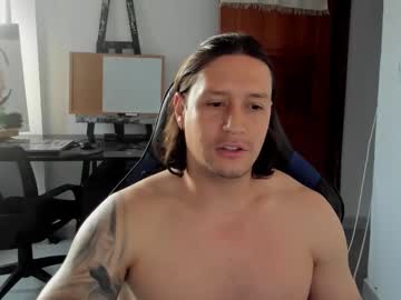 Chrismckey1 Chaturbate stream image from March 08, 2026
