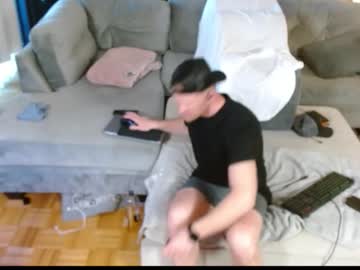 Garyfrankkdks Chaturbate stream image from March 08, 2026
