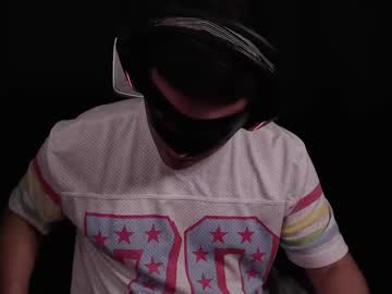Masknbriefs Chaturbate stream image from March 08, 2026