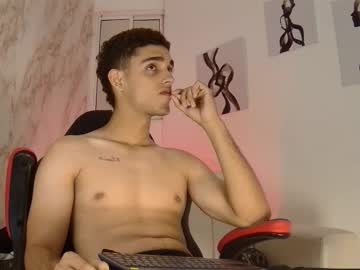Nathan_Shimmer Chaturbate stream image from March 08, 2026