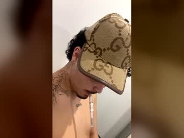 Curlythiago Chaturbate stream image from March 09, 2026