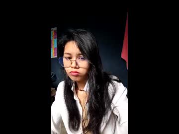 Coralinebane Chaturbate stream image from March 09, 2026