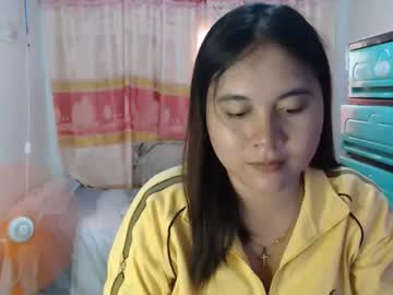 Ursain_Lyn Chaturbate stream image from March 09, 2026