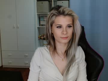 Kristineamore Chaturbate stream image from March 09, 2026