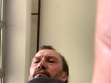 Maxslutty Chaturbate stream image from March 09, 2026