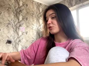 Kayleneschummer Chaturbate stream image from March 09, 2026