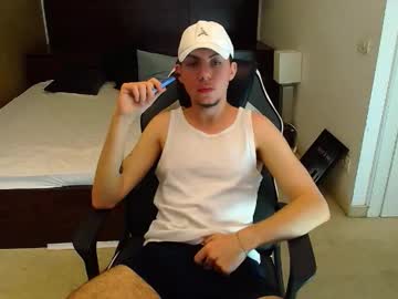 Krewvaughn Chaturbate stream image from March 09, 2026