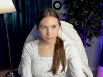 Olivialangs Chaturbate stream image from March 09, 2026