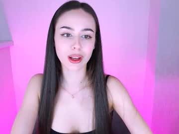 Emilieliot Chaturbate stream image from March 09, 2026