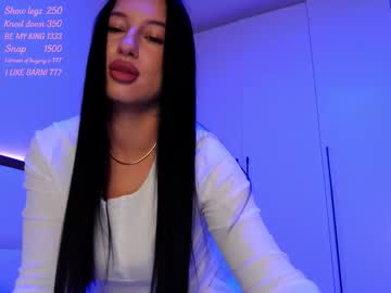 Delly_Love Chaturbate stream image from March 09, 2026