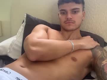 Brooklyntay Chaturbate stream image from March 10, 2026
