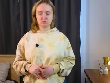 Breeruyes Chaturbate stream image from March 10, 2026
