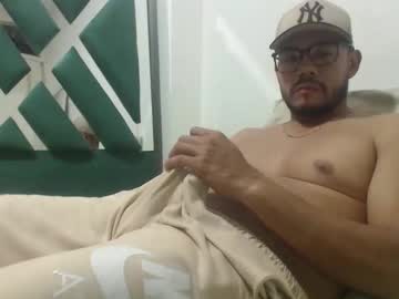 Juanfe_Style Chaturbate stream image from March 10, 2026