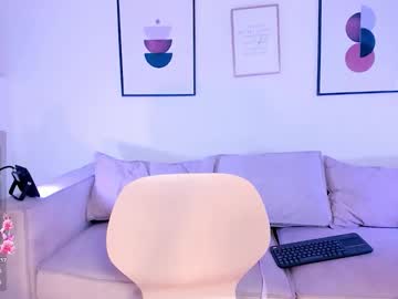 Olivia_Dluxe Chaturbate stream image from March 10, 2026