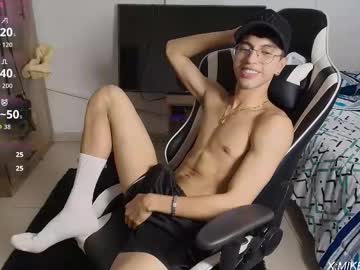 Mike_Pineapple Chaturbate stream image from March 10, 2026
