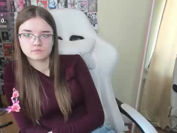 Oliviawilloww_ Chaturbate stream image from March 10, 2026