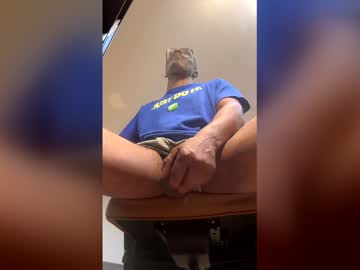 Easternjerk Chaturbate stream image from March 10, 2026