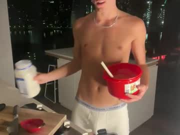 Loves_Leo Chaturbate stream image from March 10, 2026