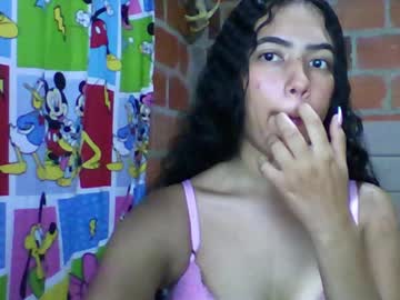Darlingswifti Chaturbate stream image from March 10, 2026