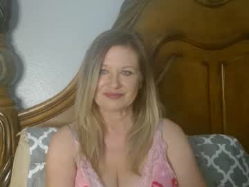 Summerxoxo69 Chaturbate stream image from March 10, 2026