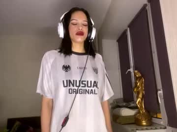 Lunaraisin Chaturbate stream image from March 10, 2026