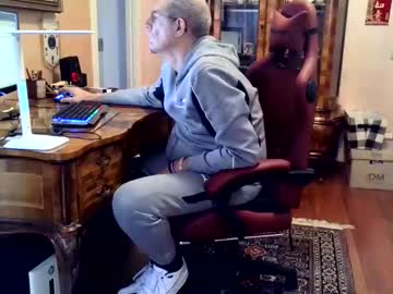 Markmarkmark00 Chaturbate stream image from March 10, 2026