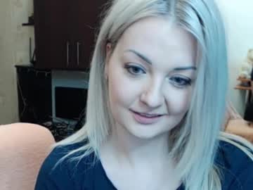 Luckyshotgirl Chaturbate stream image from March 10, 2026
