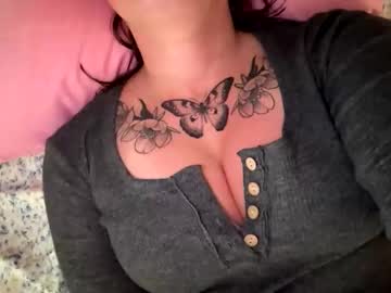 Honeygirlox Chaturbate stream image from March 10, 2026