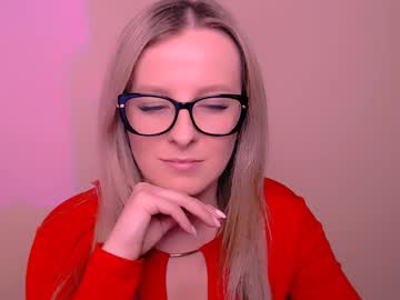 Vanillaex_ Chaturbate stream image from March 10, 2026
