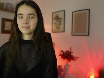 Gia_Paige18 Chaturbate stream image from March 10, 2026