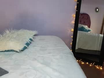 Jessie_Gomez Chaturbate stream image from March 11, 2026