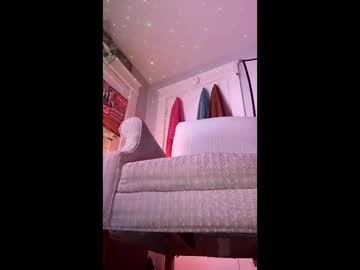 Travism211 Chaturbate stream image from March 11, 2026