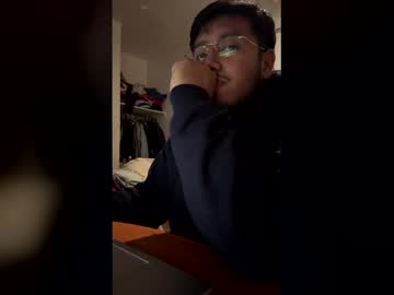 Leonardova Chaturbate stream image from March 11, 2026