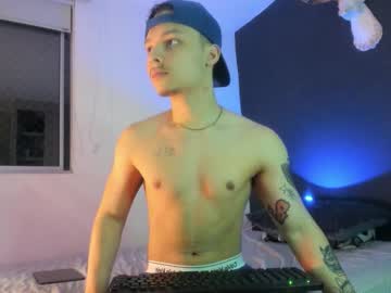 Zeusjeff Chaturbate stream image from March 11, 2026