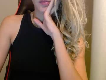 Dara6099 Chaturbate stream image from March 11, 2026