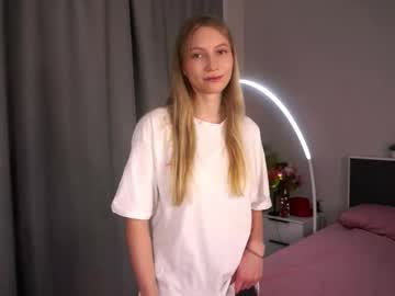 Yvonnecristiano Chaturbate stream image from March 11, 2026