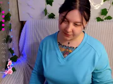 Foxgirlandmerguis Chaturbate stream image from March 11, 2026